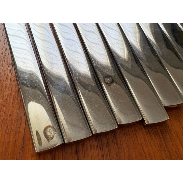 Late 20th Century Mikasa Profile Japan Modernist Stainless Flatware Set 59 Pieces Service for 11+ For Sale - Image 9 of 12