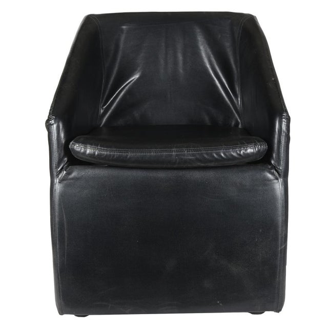 Armchair made in Italy in the 1980s, completely upholstered in black imitation leather