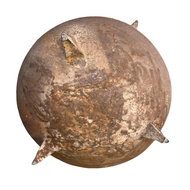 Antique X-Large Round American Cast Iron Kettle Cauldron Pot Fire Pit For Sale In Los Angeles - Image 6 of 6