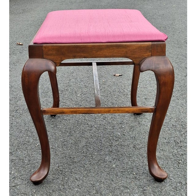 Wood Early 20th Century Maddox Colonial Queen Anne Mahogany and Upholstered Bench For Sale - Image 7 of 9