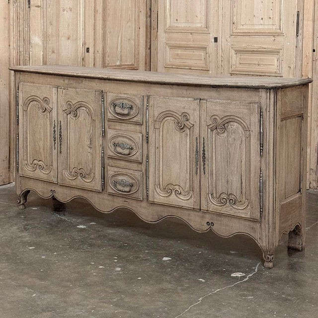 French Provincial 18th Century Country French Buffet ~ Enfilade in Stripped Oak For Sale - Image 3 of 18