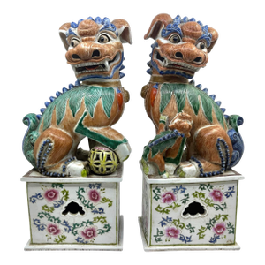 Vintage John Rosselli Large Ceramic Multicolor Asian Foo Dog Statues - A Pair