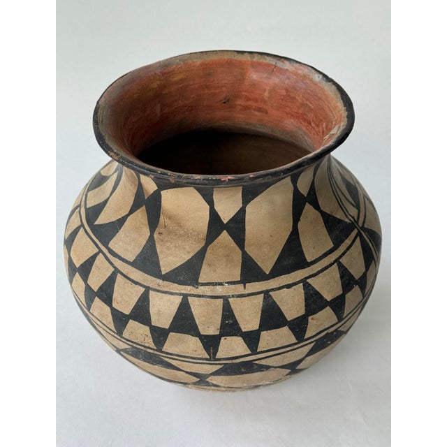 Contemporary Mid 19th Century Kewa Pueblo Kiua Polychrome Vessel For Sale - Image 3 of 6