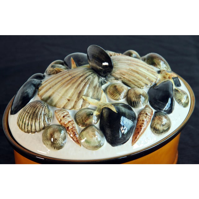 1970s Vintage Majolica Ceramic Shellfish Lidded Casserole Serving Bowl For Sale - Image 5 of 10