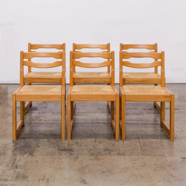 1960s 1960s Maison Regain Brutalist Elm + Rush Dining Chairs - Set of 6 Available, Sold as Pairs For Sale - Image 5 of 8