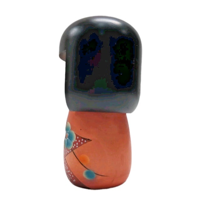 VTG Japanese Sosaku Kokeshi Doll Signed Hand-Painted Wood 5.5" Floral Kimono For Sale - Image 4 of 8