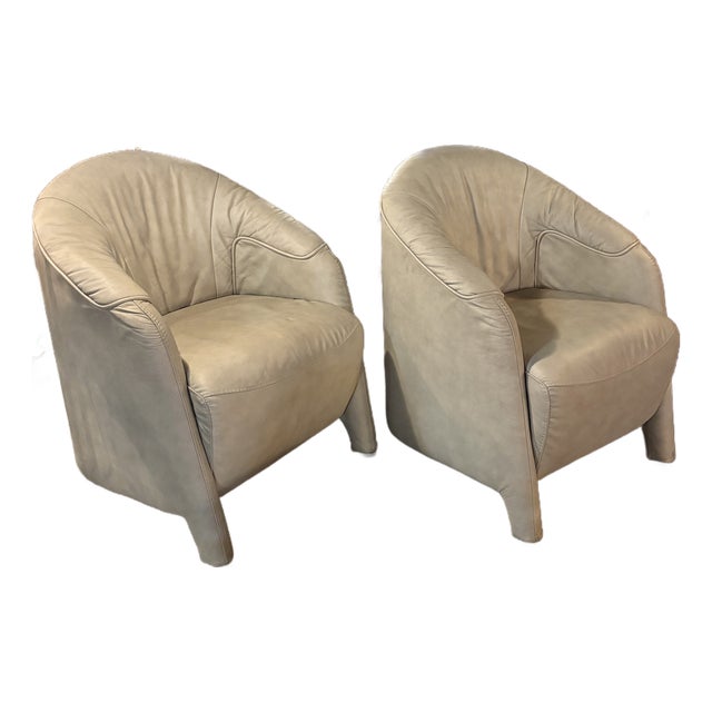 Pair 1990s Post Modern Italian Leather Nicoletti Club Chairs For Sale