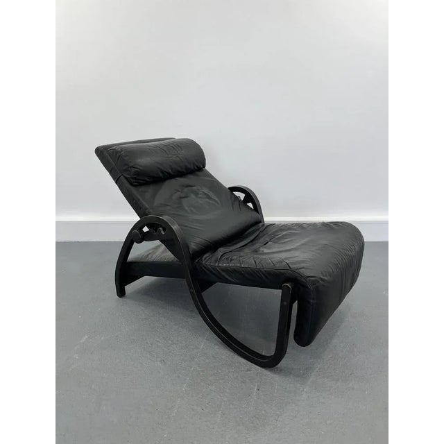Sinus Lying Leather Black Chair from Westnofa, 1970s For Sale - Image 3 of 12