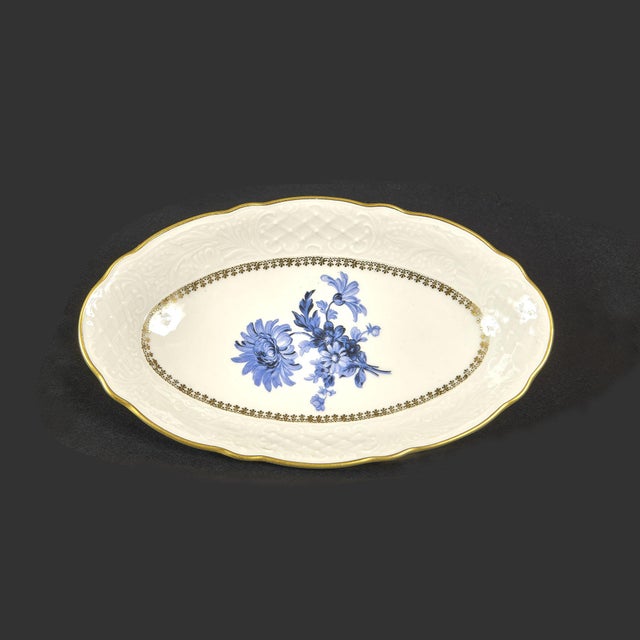 Bavarian Porcelain Dinnerware Set from Carl Schumann, 1940s, Set of 54 For Sale - Image 11 of 18