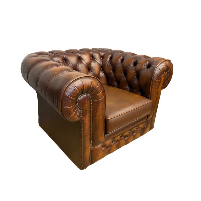 English English Chesterfield Brown Leather Club Chair For Sale - Image 3 of 11