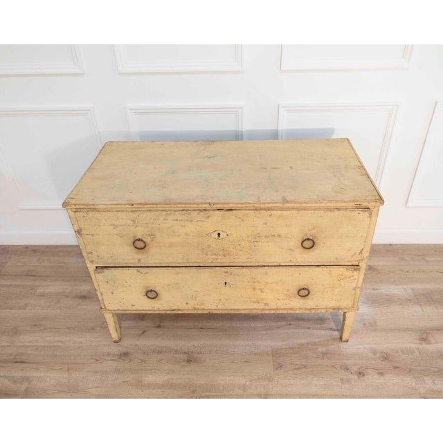 French Provincial Late 18th Century Alsatian Pine Chest of Drawers with Original Paint For Sale - Image 3 of 8