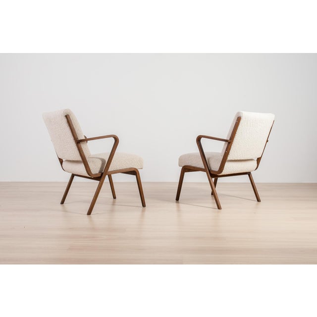 We are pleased to offer you for sale a pair of armchairs designed by the German architect Selman Selmanagic. The presented...