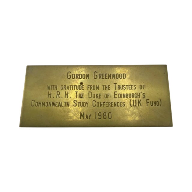 1980 Asprey & Co London Magnetic Chess Set in Case, Trustees Duke Edinburgh Fund For Sale - Image 11 of 12