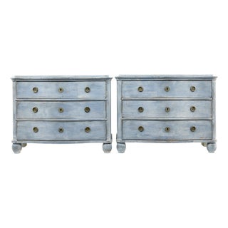 Swedish Painted Serpentine-Shaped Chest of Drawers, 1880, Set of 2 For Sale