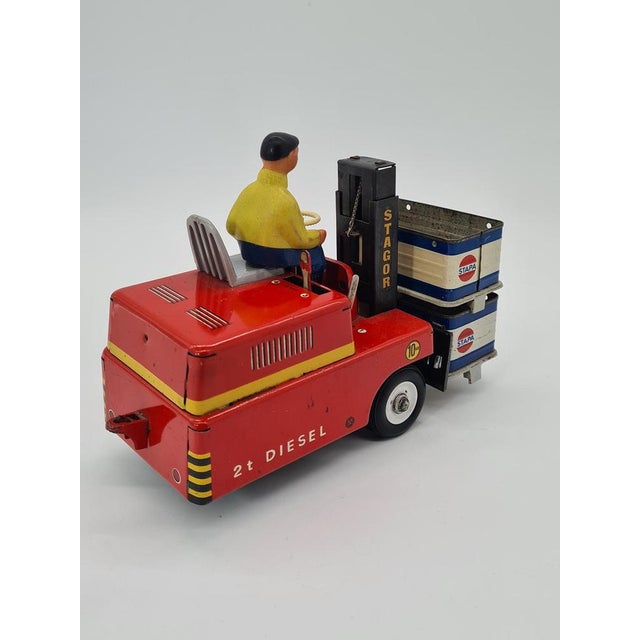 Metal Metal Forklift from Stagor with Boxes from Stapa, Germany, 1960s For Sale - Image 7 of 12