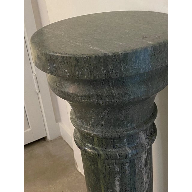 Neoclassical Marble Pedestal in Green Marble For Sale - Image 3 of 12