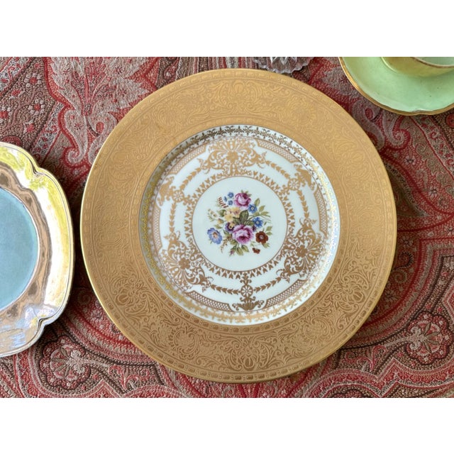 Ceramic 1920s Czechoslovakian Six Gold Encrusted Porcelain Plates | Antique Dinner Plates I Bohemian I Housewarming I Art Deco I Gold Gilded Border For Sale - Image 7 of 14