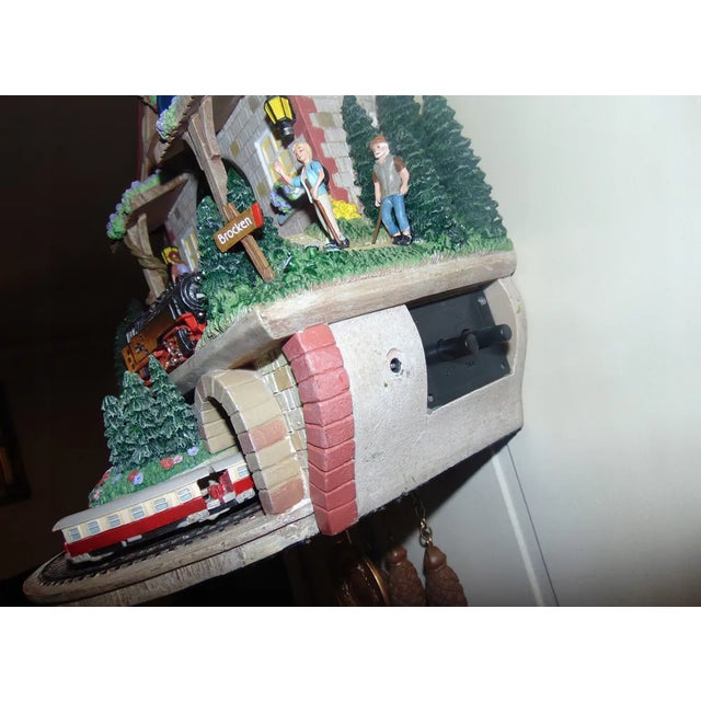1980s Bradford Exchange Figure Train Clock, 1980s For Sale - Image 5 of 9