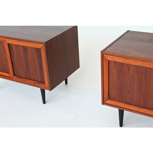 1960s Cabinets in Rosewood by Ib Kofod-Larsen for Faarup, Denmark, 1960s, Set of 2 For Sale - Image 5 of 18