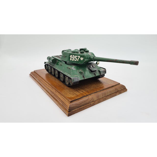 T34 Tank Model in Metal, 1959 For Sale - Image 6 of 15