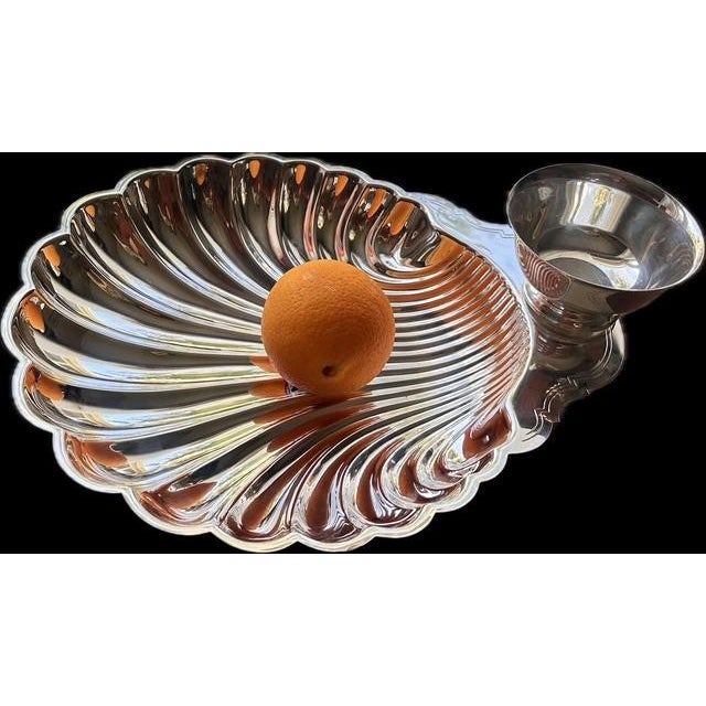 Silver Vintage Mid Century w.m Rogers Silverplate Scallop Clam Shell Tray With Serving Dish For Sale - Image 8 of 9