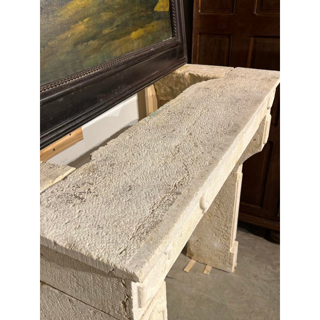 Antique French Limestone Fireplace Mantel From Burgundy, 19th Century For Sale In Dallas - Image 6 of 18