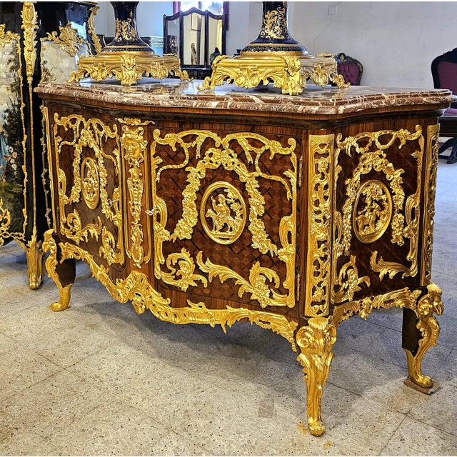 French Louis XV Style Marble Top Sideboard Cabinet With Bronze Mounts & Gold Leaf Details For Sale - Image 3 of 3