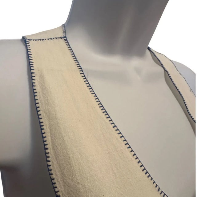 Textile Vintage Hand-Embroidered Cross-Stitch Cotton Apron w/Red Roses & Blue Bow circa 1930 For Sale - Image 7 of 9