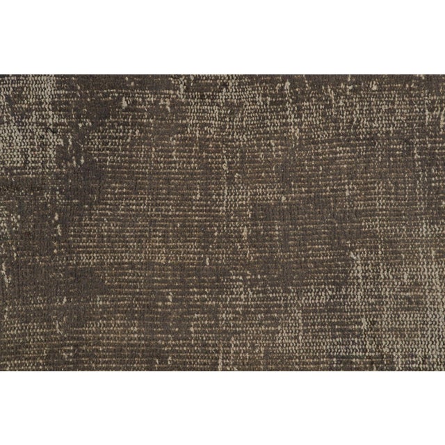 1970s Vintage Zeki Müren Plain Rug in Gray For Sale In New York - Image 6 of 7