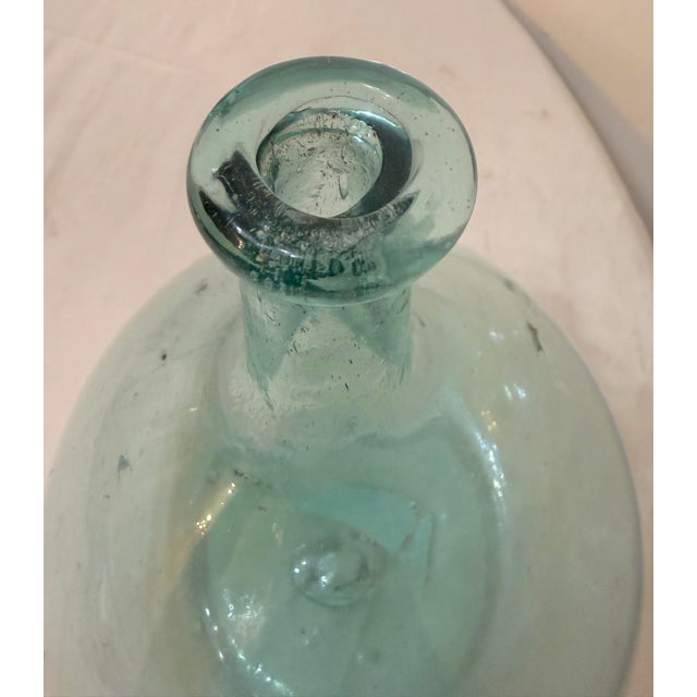 American Antique 1797-30 Gallatin-Kramer Glassworks Hand Blown Glass Aqua Bulbous Bottle For Sale - Image 3 of 11