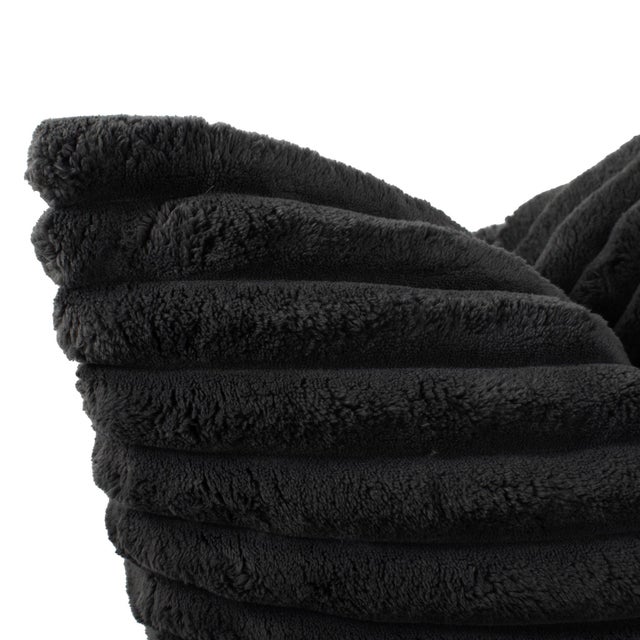 Where luxury meets comfort in every stitch. Crafted from luxuriously soft faux fur fabric, each piece is meticulously...
