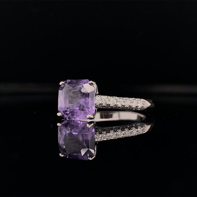 Traditional Purple Sapphire Diamond Ring 18k Gold Women 1.72 TCW Certified For Sale - Image 3 of 10
