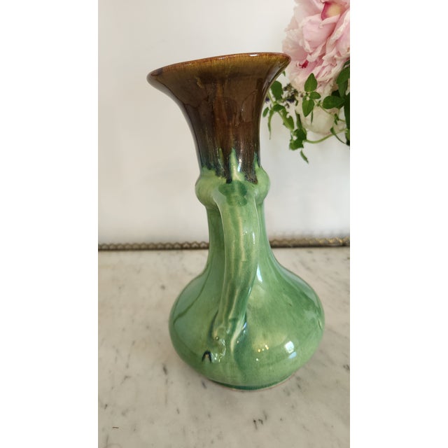 Green Vintage German Green and Brown Drip Glaze Double Handle Vase, Marked Germany 850 For Sale - Image 8 of 14