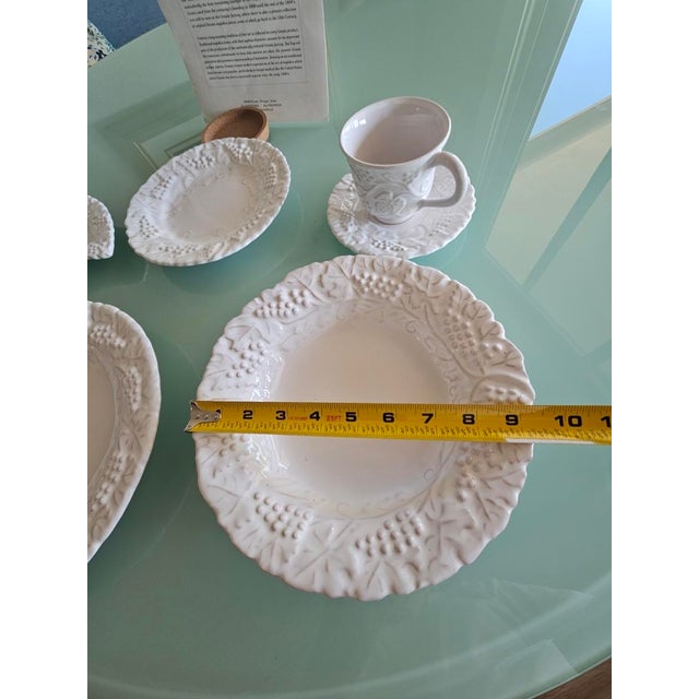 Rustic European Late 20th Century Grazia Majolica Deruta Dinnerware Set- 47 Pieces For Sale - Image 3 of 11