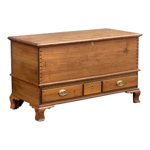 Queen Anne Antique Style Pennsylvania Softwood Blanket Chest With Drawers
