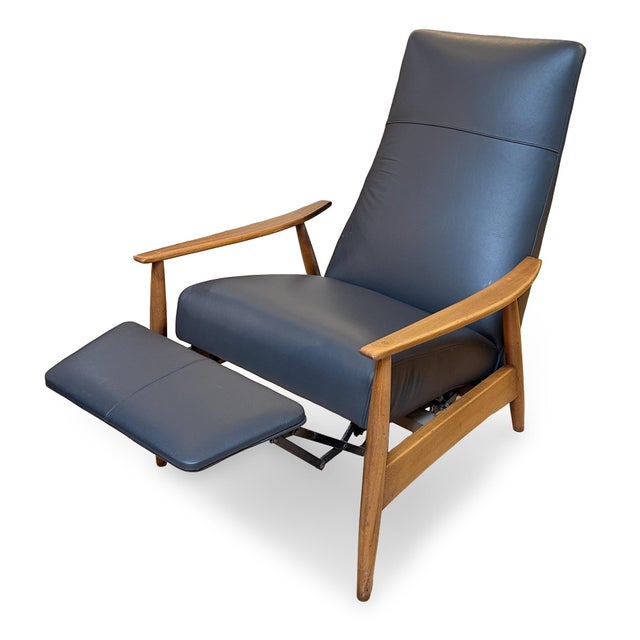 Milo Baughman 1960s Attributed to Milo Baughman Recliner 74 for Thayer Coggin With New Leather Upholstery For Sale - Image 4 of 17