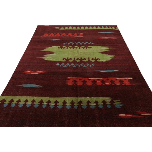 Art Deco 1960s Vintage Zeki Müren Art Deco Rug in Red With Geometric Patterns For Sale - Image 3 of 7