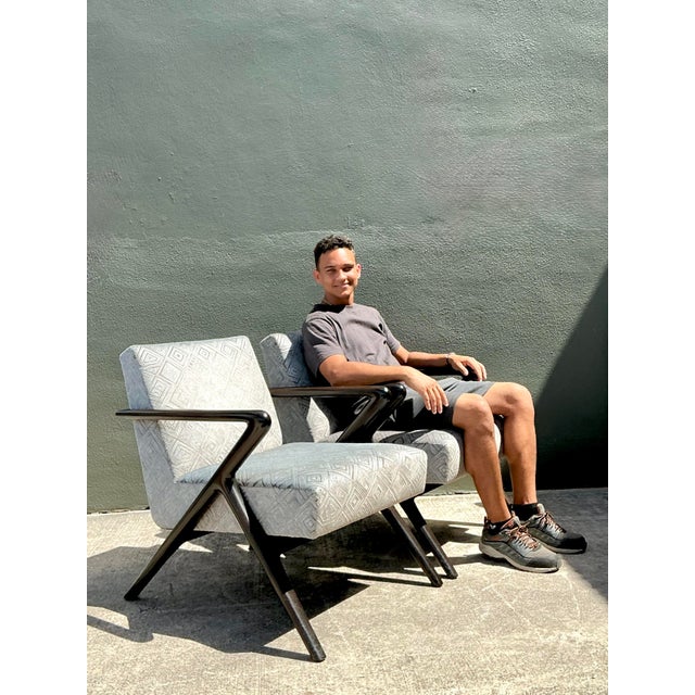 Wood Vintage Holly Hunt “Capri” Lounge Chairs For Sale - Image 7 of 12