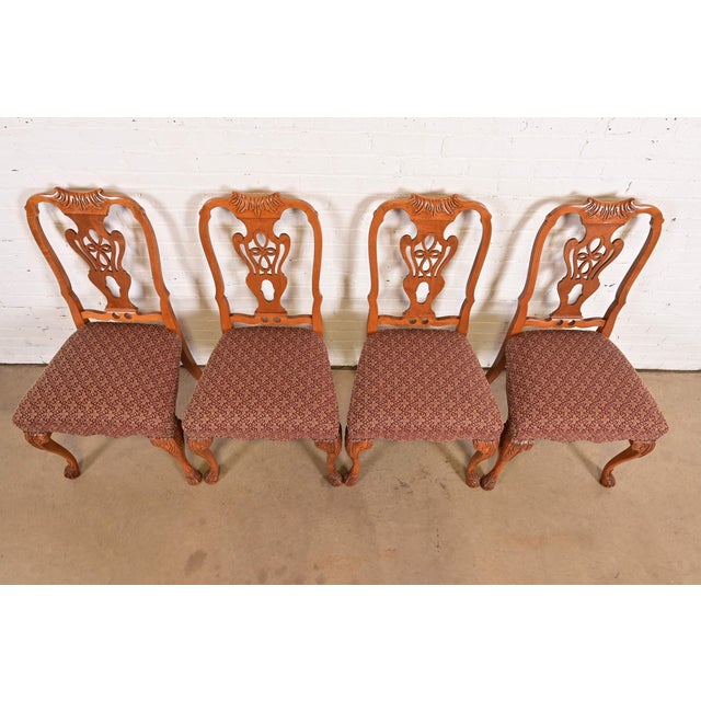 1920s Romweber Antique Georgian Carved Walnut Dining Chairs, Set of Four For Sale - Image 5 of 13