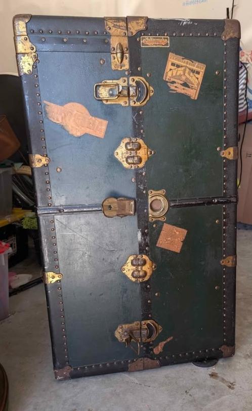 Antique Multnomah Steamer Wardrobe Trunk – Early 1900s Travel