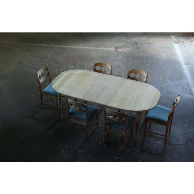 Vintage Scandinavian Oak Extendable Dining Table with Two Leaves in the style of Henning Kjærnulf, 1960s For Sale - Image 8 of 18