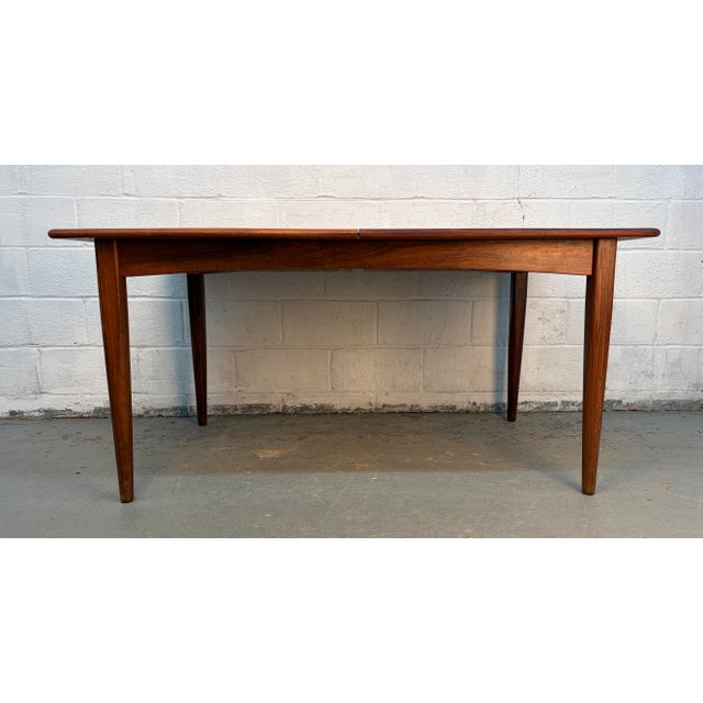 Mid-Century Modern Mid-Century Modern Danish Rosewood Expanding Butterfly Leaf Dining Table For Sale - Image 3 of 17