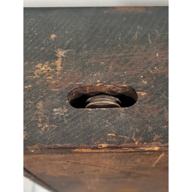 American Mid 19th C Carved Gilt & Reverse Painted Seth Thomas Shelf Clock For Sale - Image 13 of 18