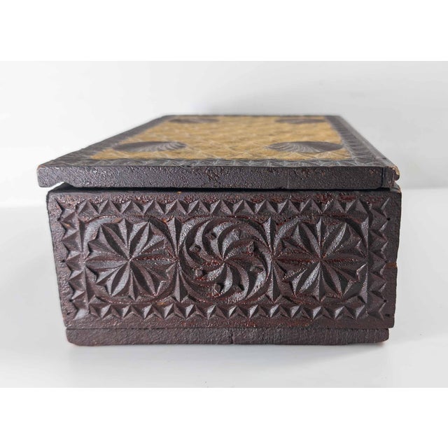 Mid 19th Century 18th or 19th Century American Folk Art Chip Carved Polychrome Box For Sale - Image 5 of 18