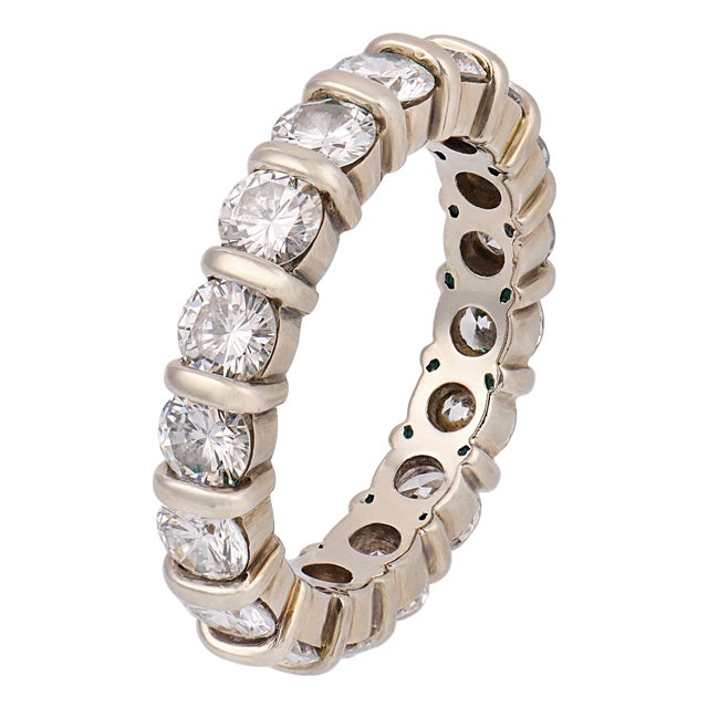 Vintage 2.70 Carat Total Weight Diamond 14k White Gold Eternity Band, Size 4.75 For Sale