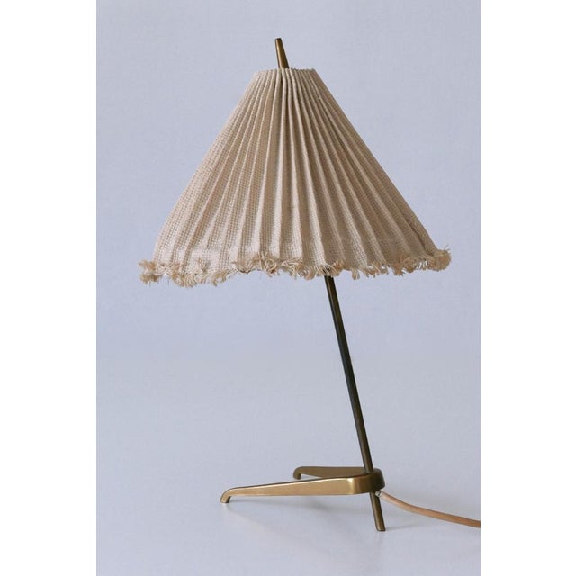 Cream Mid-Century Modern Austrian Brass Crowfoot Table Lamp by J.T. Kalmar, 1950s For Sale - Image 8 of 18