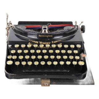 Portable Typewriter with Case from Remington, 1930s-40s For Sale