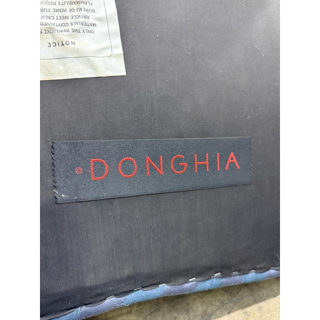 Pair of Luciano Armchairs + Ottoman by Tom Hutton for Donghia, 1990s – Sculptural Roll-Arm Design For Sale - Image 12 of 15