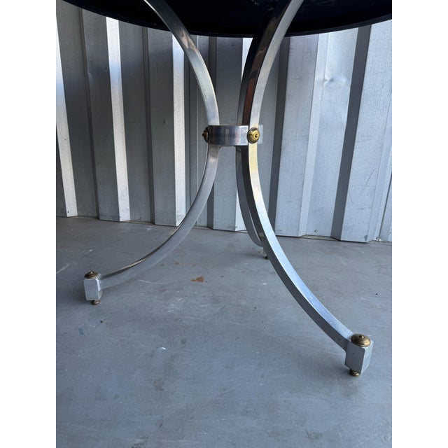 French 1970s Burl Wood Gueridon Side Table on Polished Metal Tripod Base With Brass Mounts For Sale - Image 4 of 6