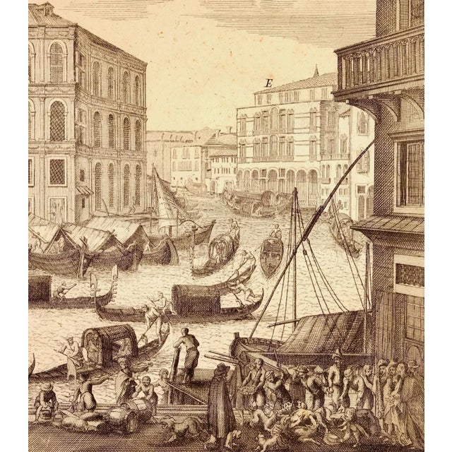 Traditional Venice: An 18th Century Etched View of the Grand Canal & Rialto Bridge by Domenico Lovisa , 1720 For Sale - Image 3 of 4